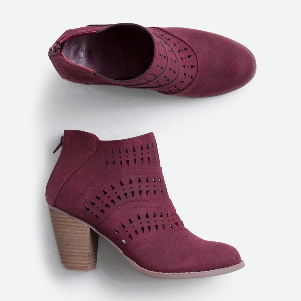 Diba Burgundy Suede Laser Cut Western Ankle Booties Size 6.5